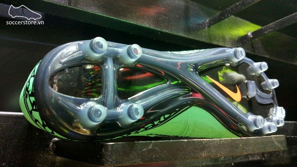 hypervenom phinish fg silver